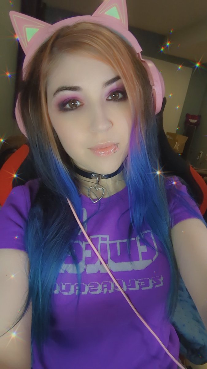 I'm trying to stream even though I'm sick. But I'm used to being sick so it should be fine lol. Live on Twitch now! twitch.tv/zeldasauce
