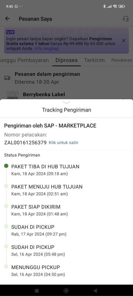 UmalEmil's tweet photo. Beli di @zalora dari tgl 16april sampai sekarang gak sampe2, pas di email complain minta refund gak bales2, barang gak nyampe, duit gak balik https://t.co/Hl2SeOketu