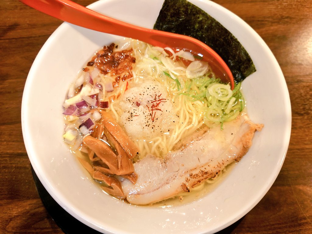 鶏塩ラーメン