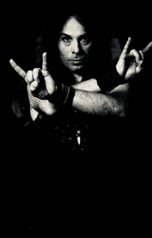 You’ll never see me again because I’ve just become unseen
Well, I'm a photograph
That’s been torn in half
We're all 18 and we're in between
We need a helping hand
To the holy land to be
Invisible
#RonnieJamesDio #HeavyMetal #ClassicRock #80s