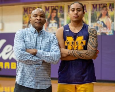 I had the opportunity to attend a presentation by basketball aficionado Chris Rivers. Rivers’ instruction to parents / student-athletes is rare, cutting edge, and inspirational to the future success of the national basketball community. ⁦@GC3Hoops⁩ ⁦@ChrisRiversTSM⁩