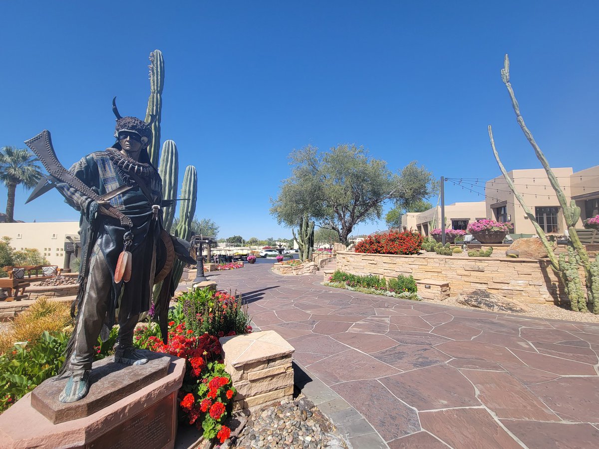 Best weekend ever celebrating Patricia and Ryan's engagement and living out my cowgirl fantasy