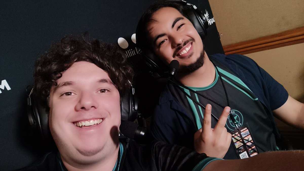 Top 4 de <a href="/UltimateLaguna/">Ultimate Laguna League</a> con el buen <a href="/SaintsDio/">DIO</a> 

Twitch.tv/smashfactorgam…