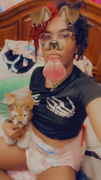 some pics from the last few days~ https://t.co/8O4c1c7gPH