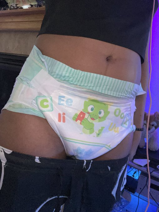 some pics from the last few days~ https://t.co/8O4c1c7gPH