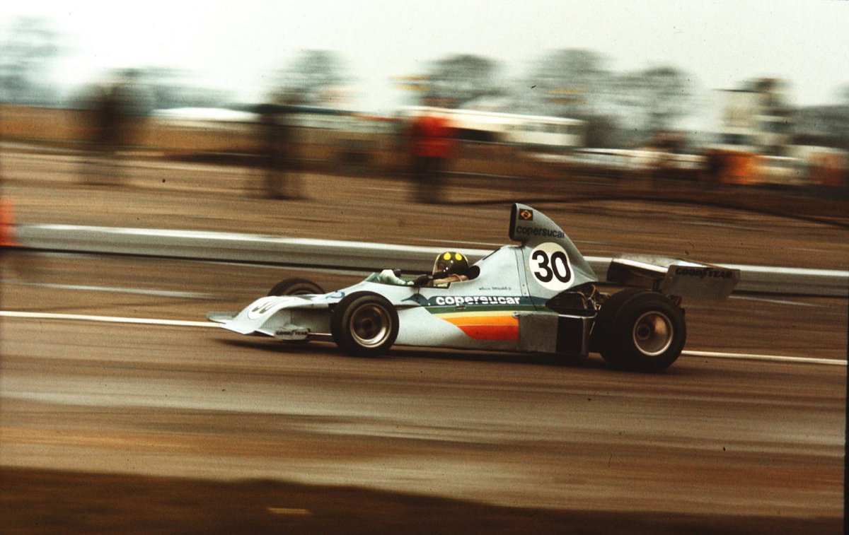 . 🏁wilson fittipaldi 1975 brdc inter trophy #F1 🏁 Wilson Fittipaldi Júnior (BRA) (Copersucar-Fittipaldi), Fittipaldi FD03 - #Ford-Cosworth DFV 3.0 V8 (RET)1975 BRDC International Trophy, Silverstone Circuit - Great Britain ++Millar+' 🏆 internal-combustion.com/nuvolari/wilso… 🏆 .