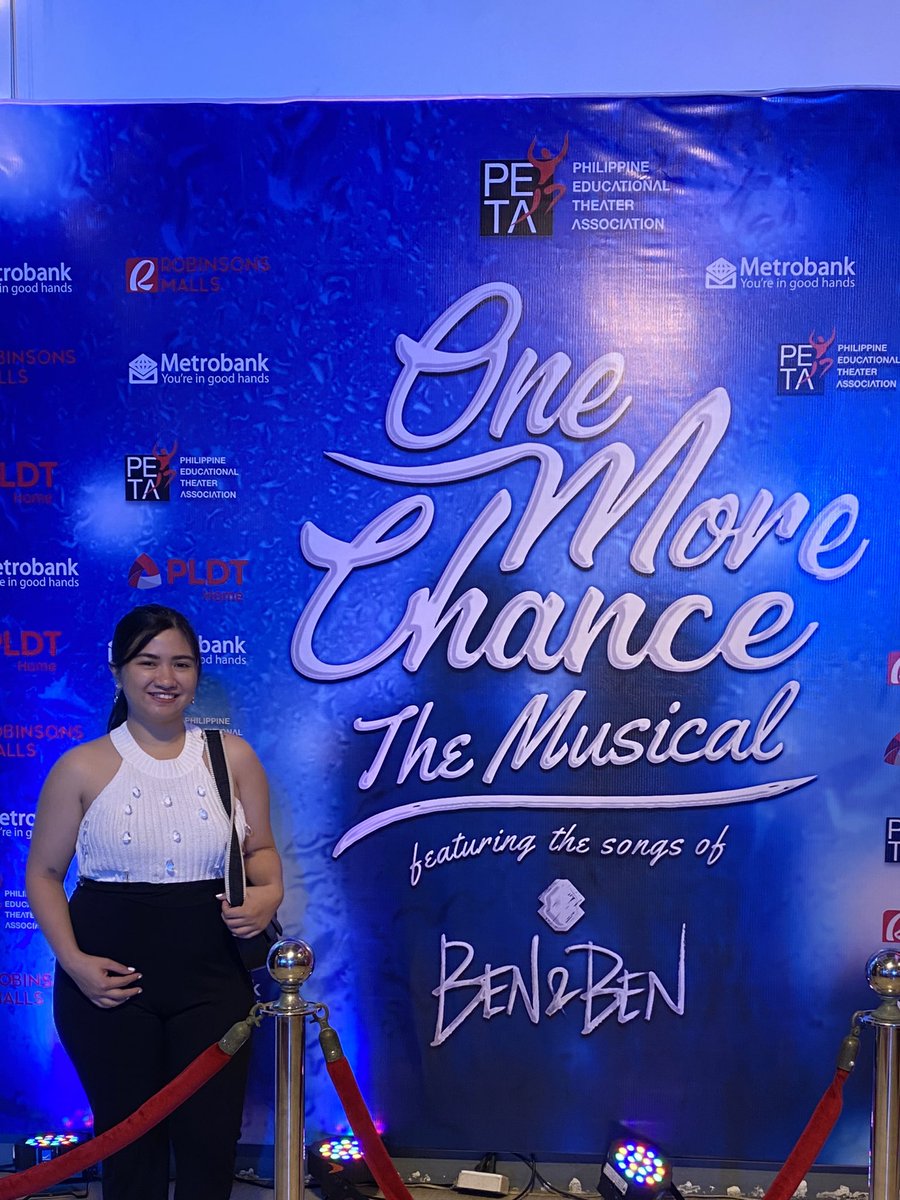 My first time watching a musical show and I am really impressed how good @sam_concepcion is and the rest of the cast! Manuod kayo kasi sobrang worth it!!!! #PETAOneMoreChance