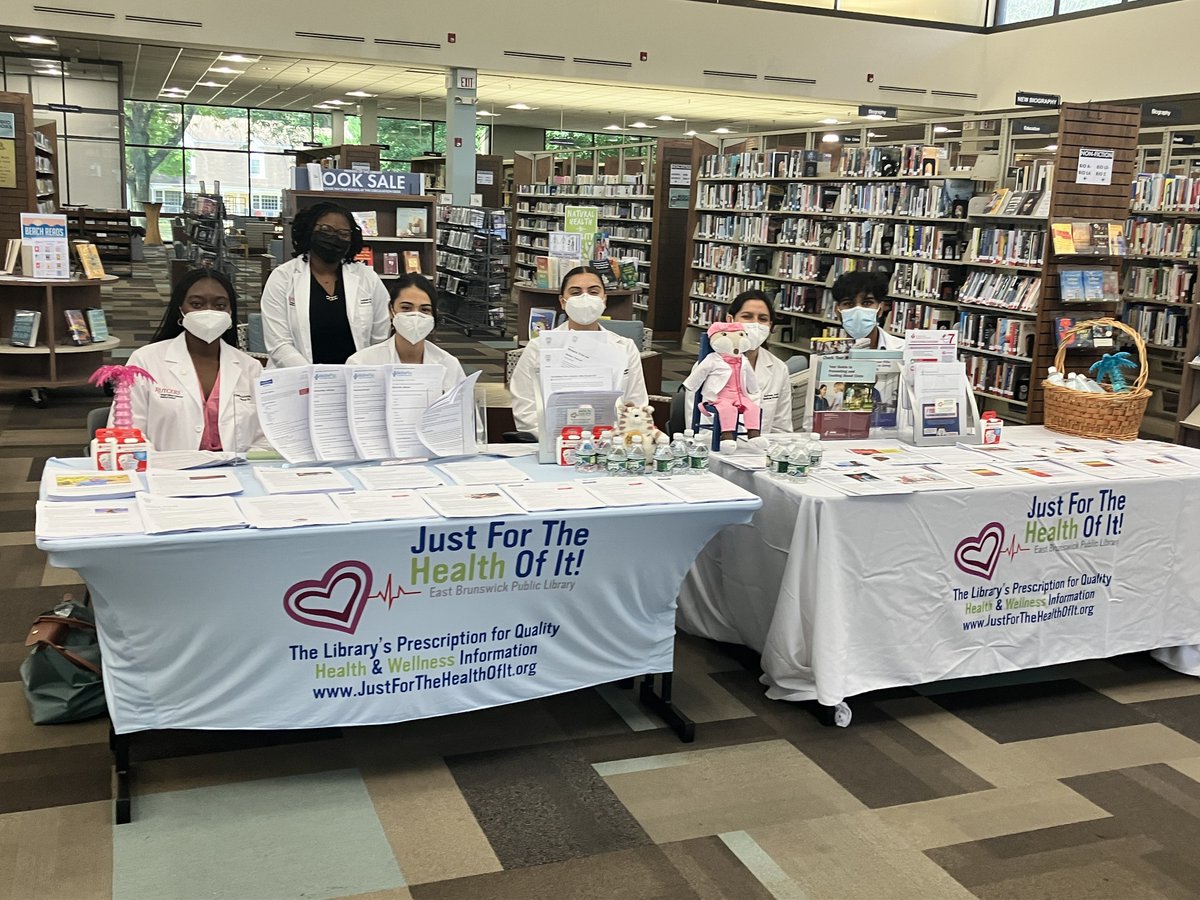 Today we visit another NJ #IMLSmedals finalist: @EBPLibrary! From free CPR classes, health talks with doctors, medical student presentations & informative health resource tables, EBPL goes beyond books to bring #HealthLiteracy to its community!