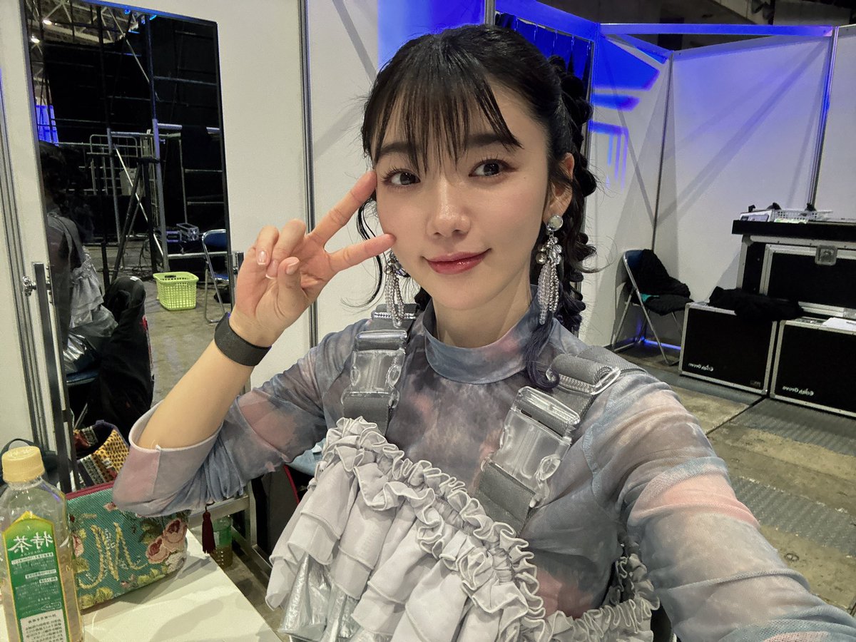 超会議初日の衣装とヘアまとめ！ 衣装はs/ile(シール)という所のだよ