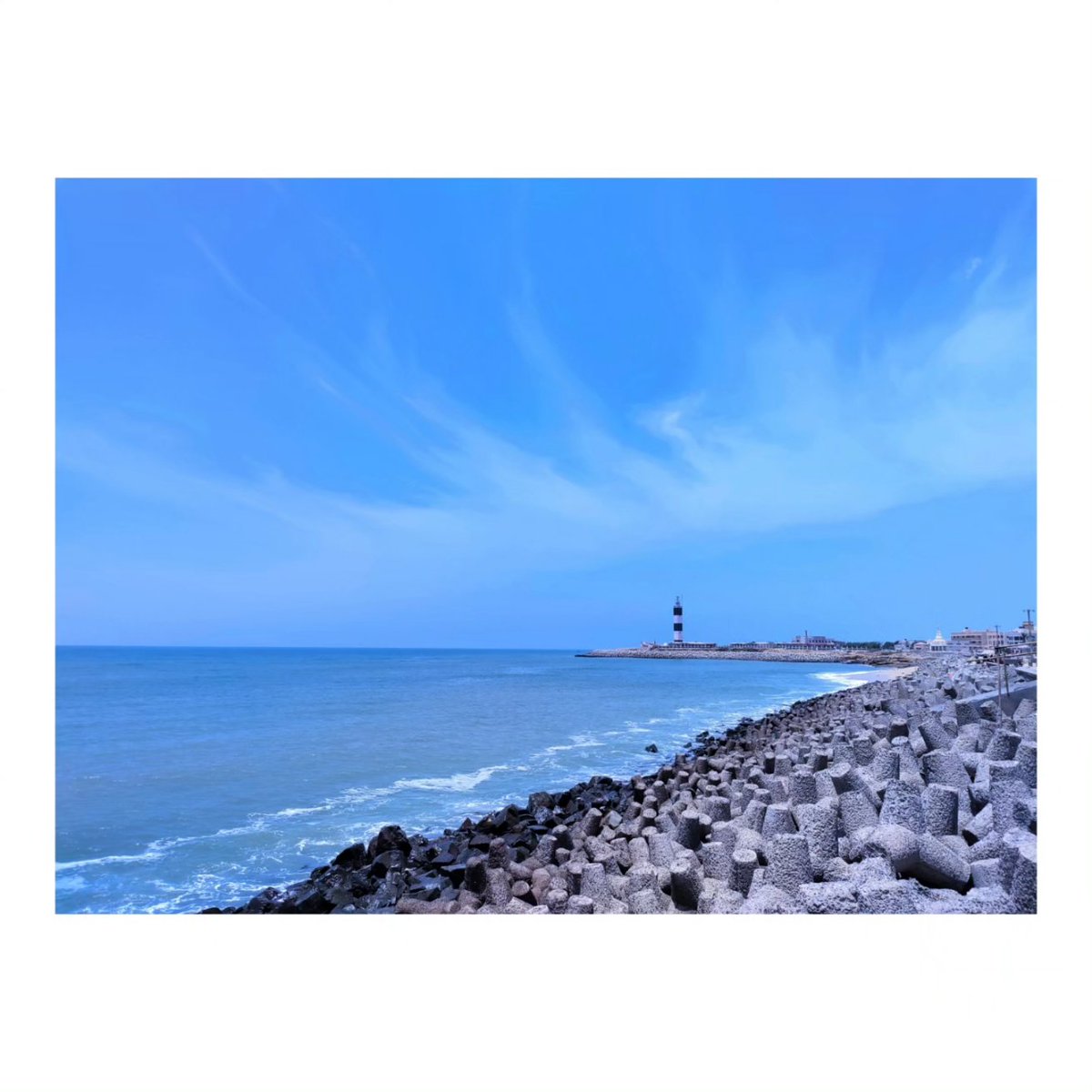 kaushal_tr18's tweet photo. Refreshing my camera roll...😉🧡✨

#dwarkadiaries✨ https://t.co/9m7eyXonsZ