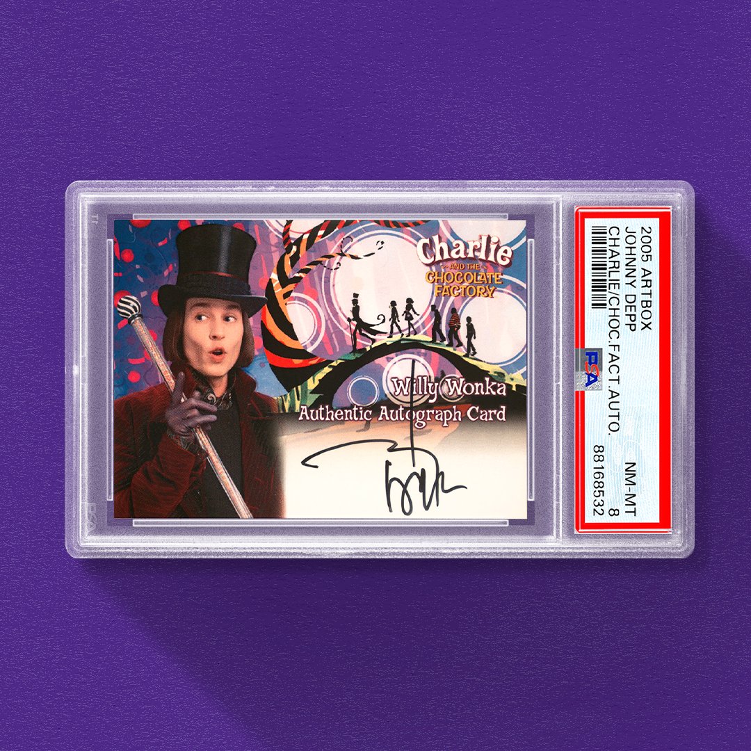 𝙅𝙐𝙎𝙏 𝙂𝙍𝘼𝘿𝙀𝘿 🍫 A rare on-card auto makes this card a unique Golden Ticket. Featuring a bold signature from Johnny Depp, it commemorates his portrayal of Willy Wonka, injecting a fresh twist into the beloved character's legacy.
