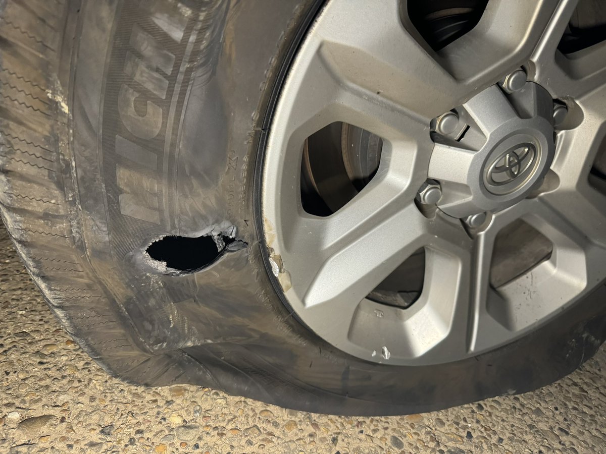 severeforecast's tweet image. Tire blew out SW of Natchitoches and trying to change it out before the storms hit. Turns out I don’t have the lugnut key but my spare is ready to go. Anyone nearby with tools nearby that could maybe help?
