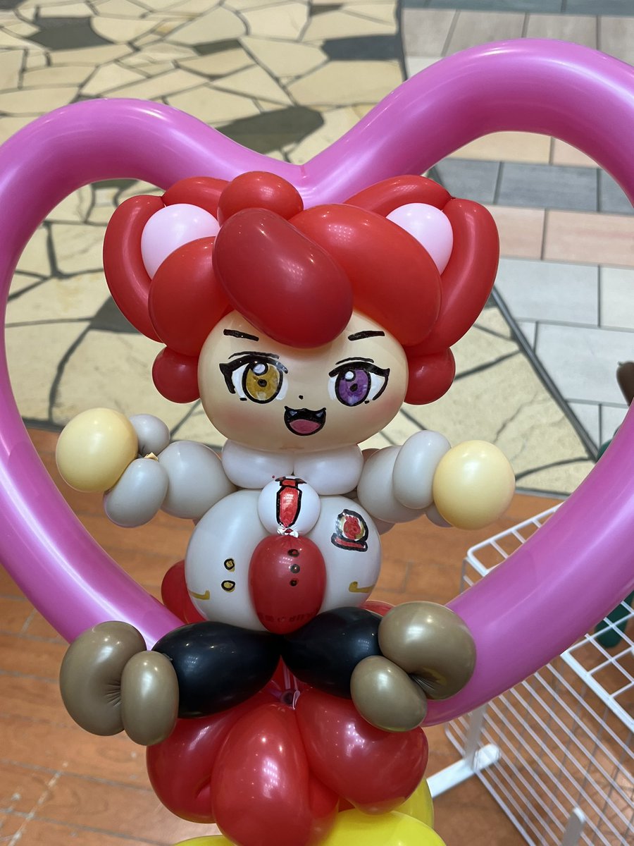 Strawberry Princeより🍓👑
莉犬くんを作らせていただきました🎈

 #すとぷり
 #StrawberryPrince
 #バルーンアート
 #balloonart
 #すぐり工房