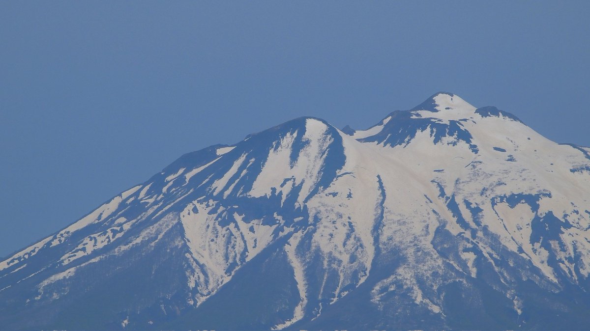 今年も岩木山に青森県が現れ始めました！