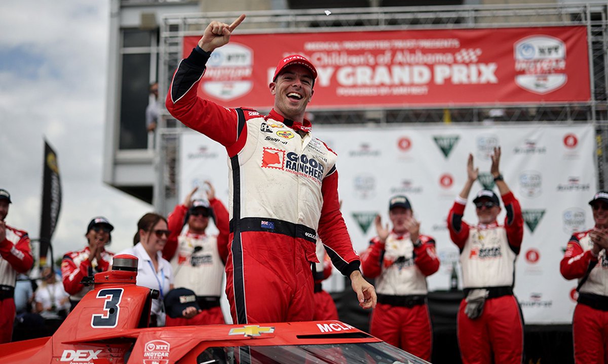 McLaughlin bounces back for win: Kiwi takes chequered flag in Alabama days after disqualification controversy. 
#indycar #alabama #motorsport #championship #scottmclaughlin #teampenske #scottdixon #marcusarmstrong #carnews
buff.ly/4bc3XcU