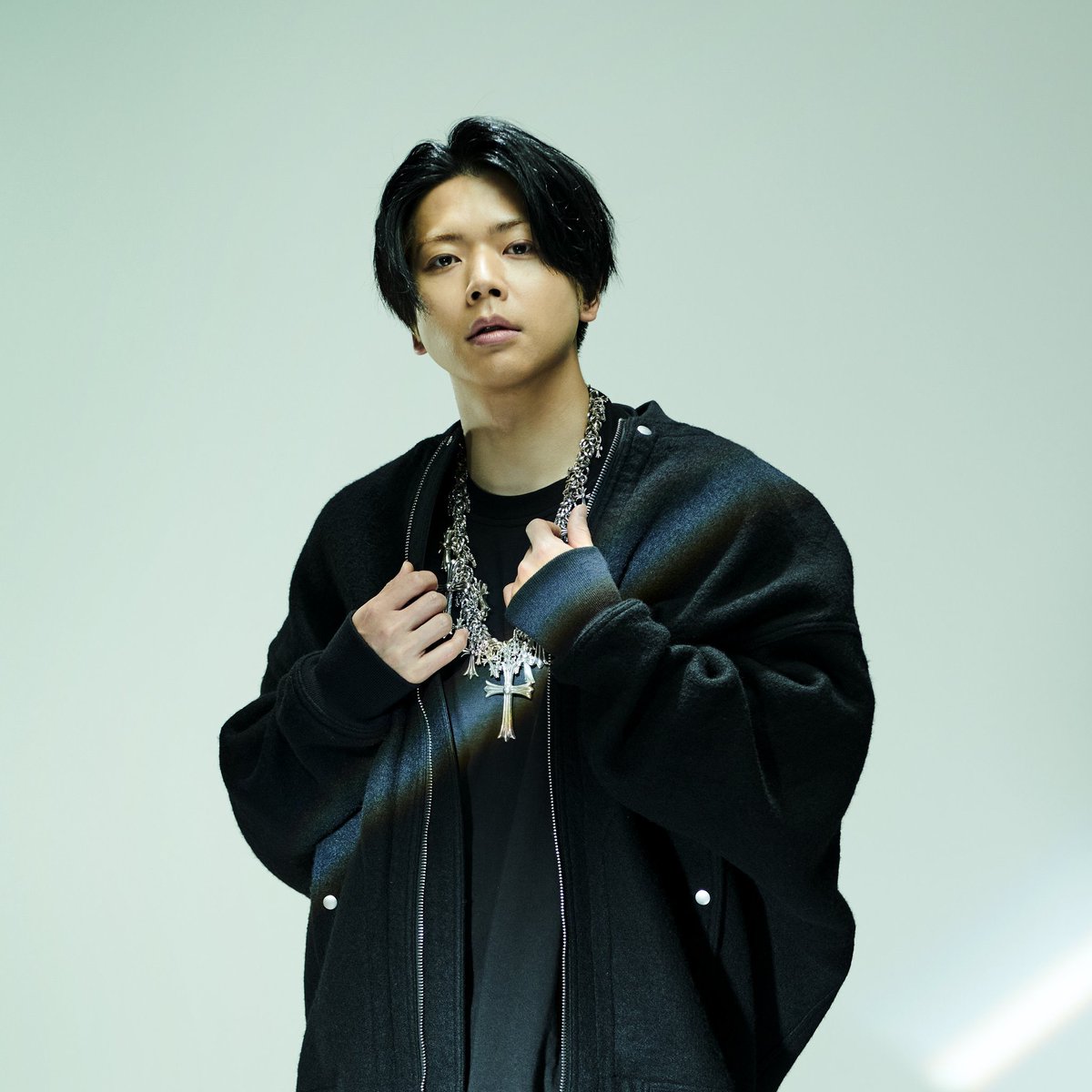 NEWS0915_music's tweet image. 【ラジオ情報📻】

5/5(日)22:30〜bayfm #増田貴久『MASTER HITS』に #ヒロイズム(@her0ism) さんがゲスト出演！

数々の楽曲提供でNEWSの音楽の世界を支えていただいているヒロイズムさん。#MASTERHITS 初のご登場です👏

2人のトークをお聴き逃しなく！
bayfm.co.jp/program/mass/

#NEWS