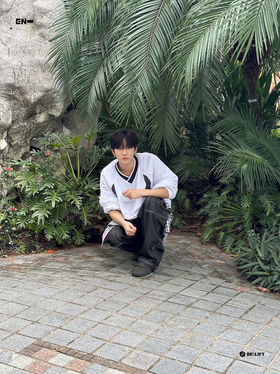 jungwonyangx's tweet photo. Had so much fun in Singapore https://t.co/B7Xq23Eu7X