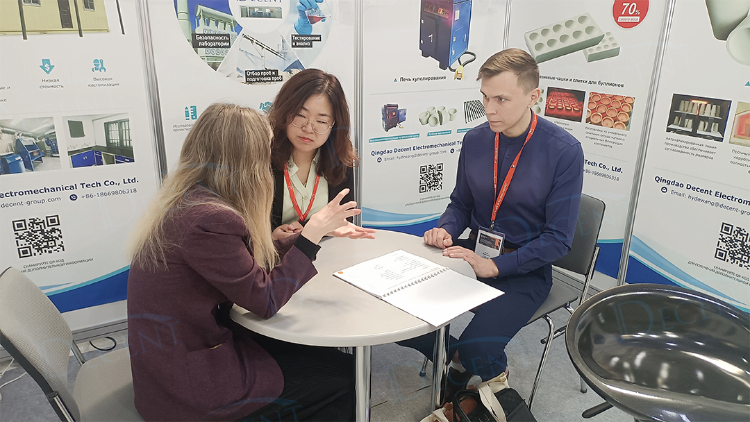 HenryRenming's tweet photo. Ms. Mandy Gao, Qingdao Decent Group's Vice Director of the Sales Department, and Ms. Lisa Liu, Assistant, had an enriching experience at the recently concluded MiningWorldRussia2024. They engaged with numerous mining laboratory experts over three productive days. https://t.co/15HbbjF5Yo