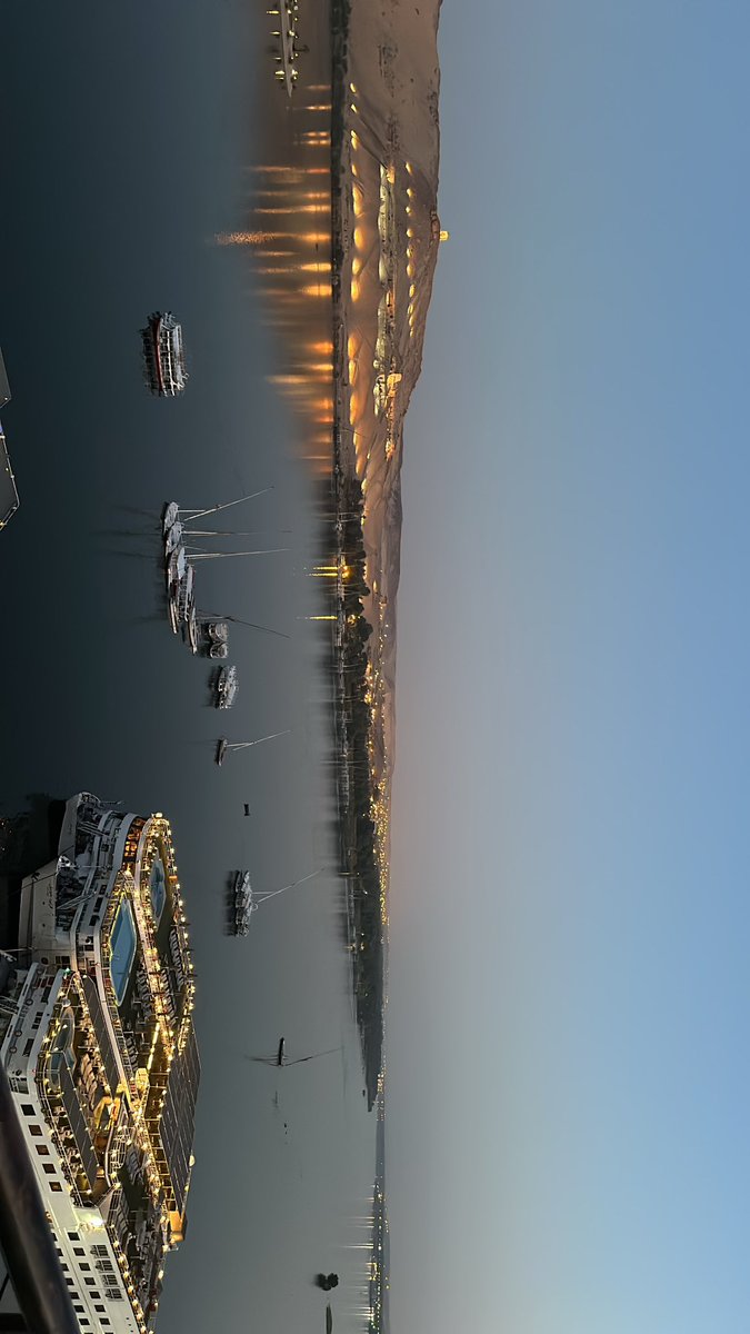 shaw2yyy's tweet photo. صباح الخير من بلد الذهب ☀️ https://t.co/cfJPW1gdXm