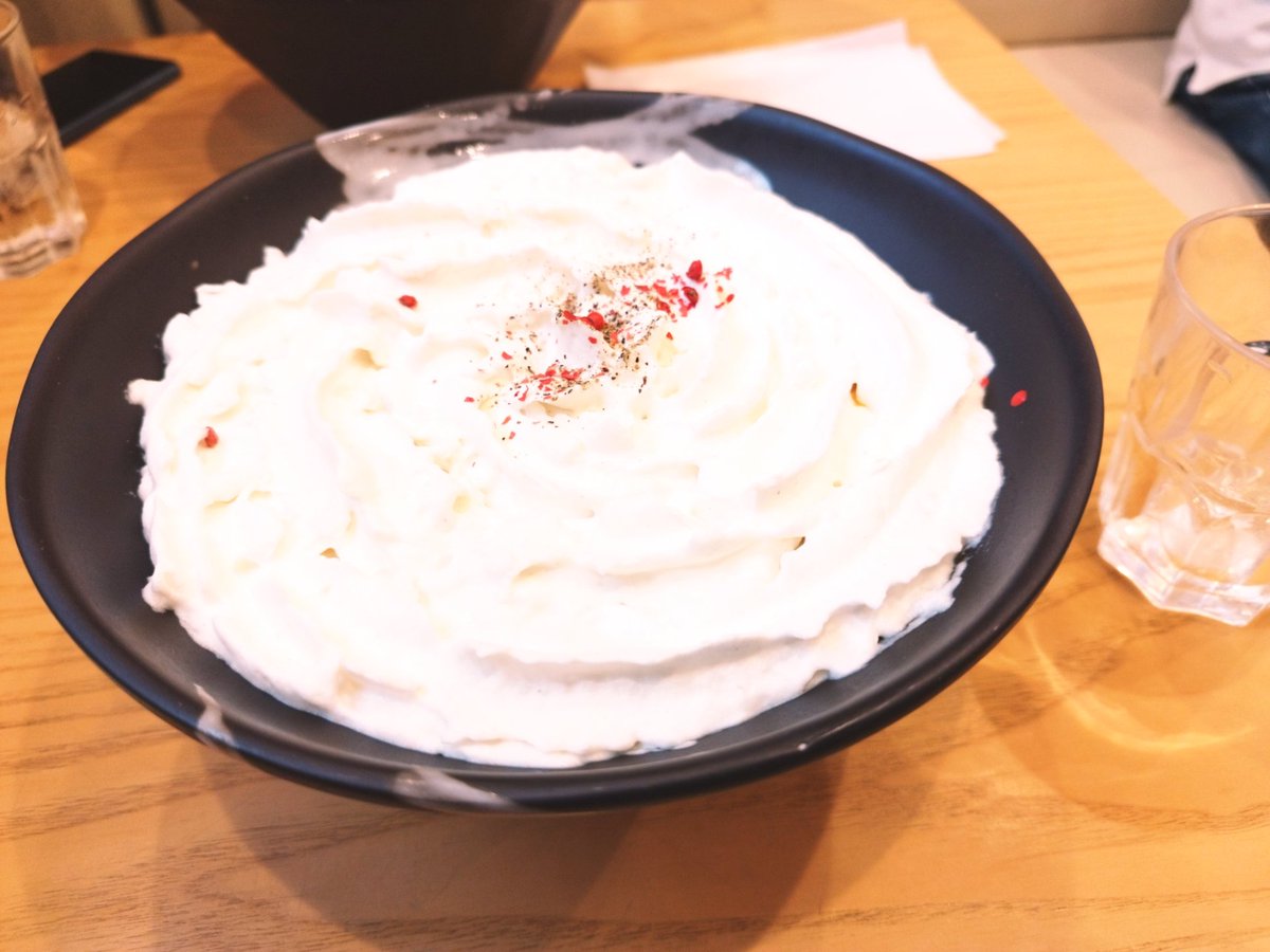 uma_amuC's tweet photo. おひるだったやつ(2時間前) https://t.co/euBgFyicU5