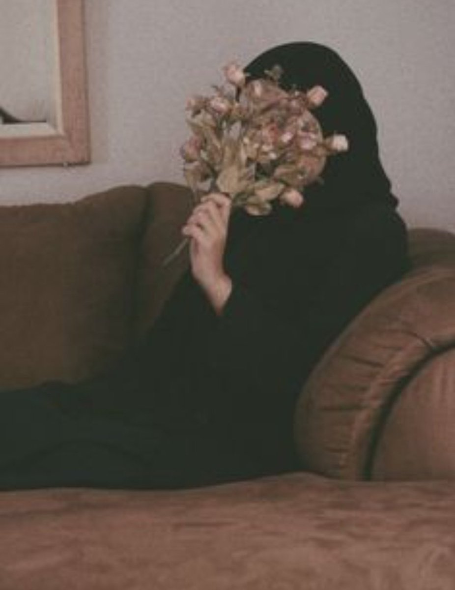 رسائل الصباح تصنع اليوم كله لا تبخلون 
على من تحبون بألطف كلماتكم !!
#صباح_الخير_والسعاده_للجميع