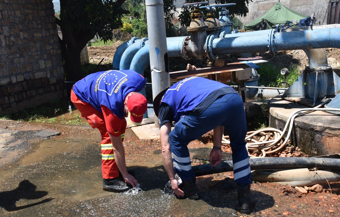 After unrelenting rains, floods & landslides in #Burundi, the @MAEBurundi sent a request for expert assistance to the EU. In response, the #EU mobilized a team of experts quickly, sending them to evaluate the situation and make recommendations for future assistance #EUSolidarity