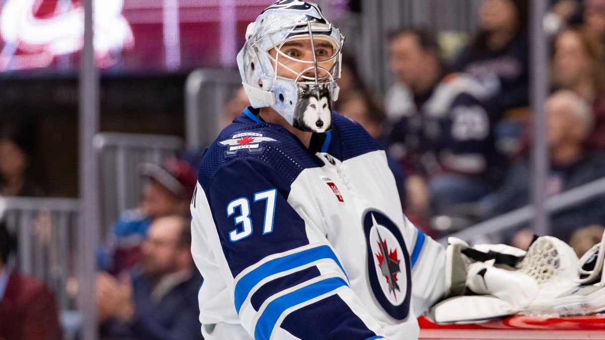 Worst goals against average by a goalie playing in their team's first 4 games of a playoff year (min. of 200 minutes) 6.50- Mike Karakas (CHI, 1946) 5.50- Clint Benedict (OTS, 1919) 5.48- Mario Lessard (LAK, 1981) 5.43- Marc-Andre Fleury (PIT, 2012) 5.22- Connor Hellebuyck (2024)