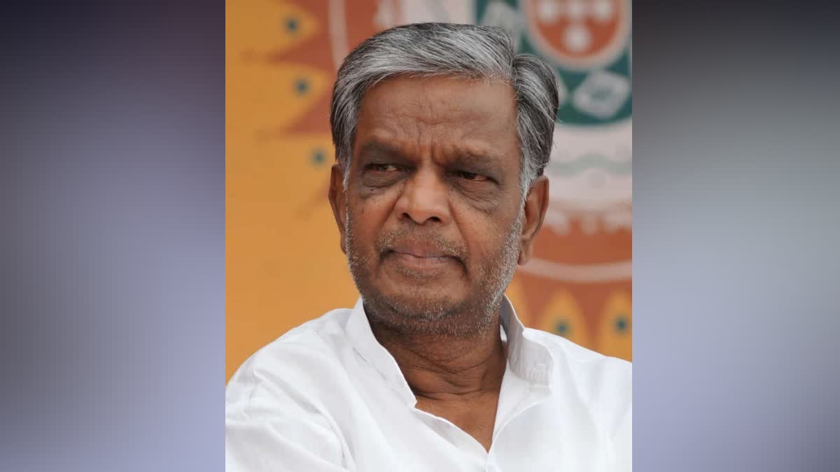 Deeply saddened by the passing of Shri V. Srinivas Prasad, former Union Minister and Chamarajanagar MP. He was a seasoned politician who fought for social equality and the rights of underrepresented communities. His dedication to his beliefs has left an indelible mark on our…