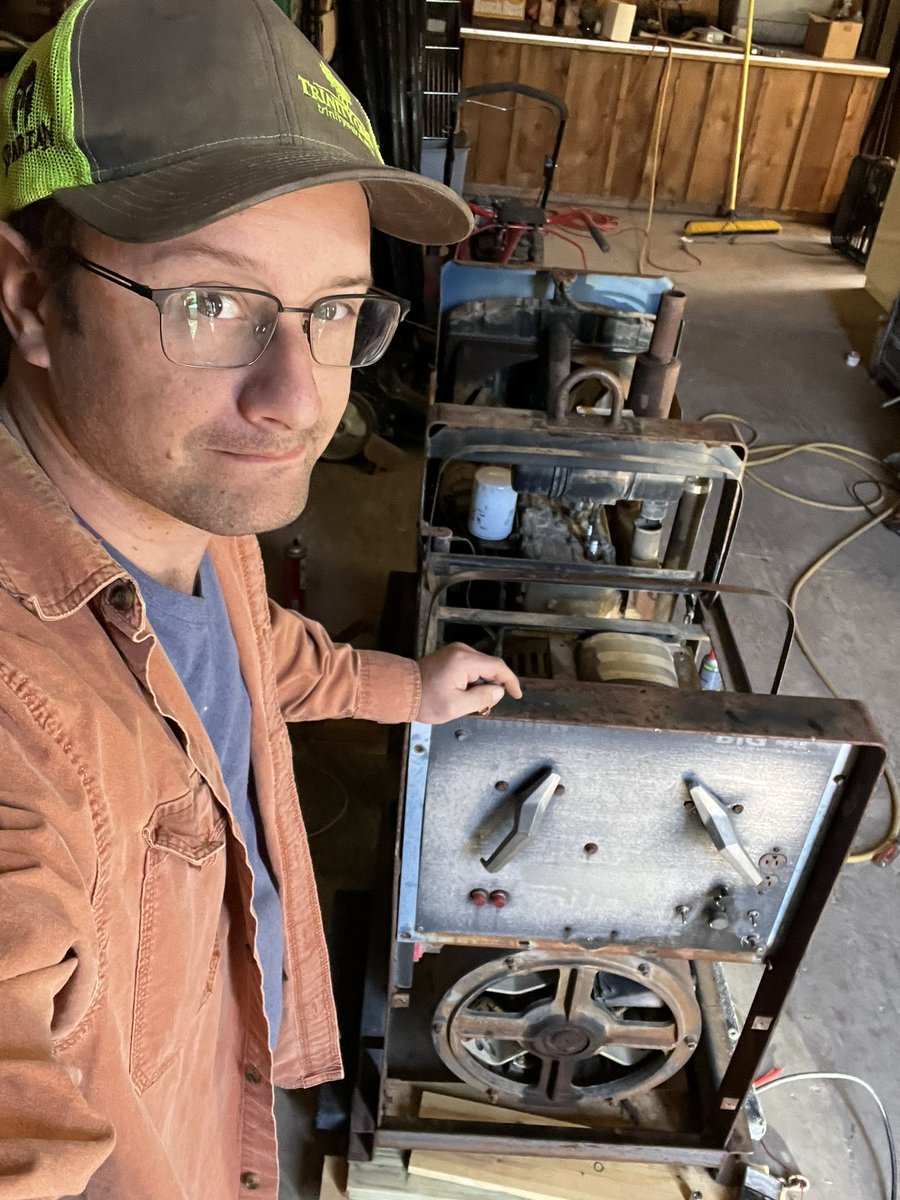 I spent my weekend kicking off a restoration project on an old 1981 Miller Big 40 that’s been sitting for 15ish years. Why? Well it’s a good old machine and has sentimental value I guess since I learned to weld on it. Long ways to go but it’ll be a good summer project.