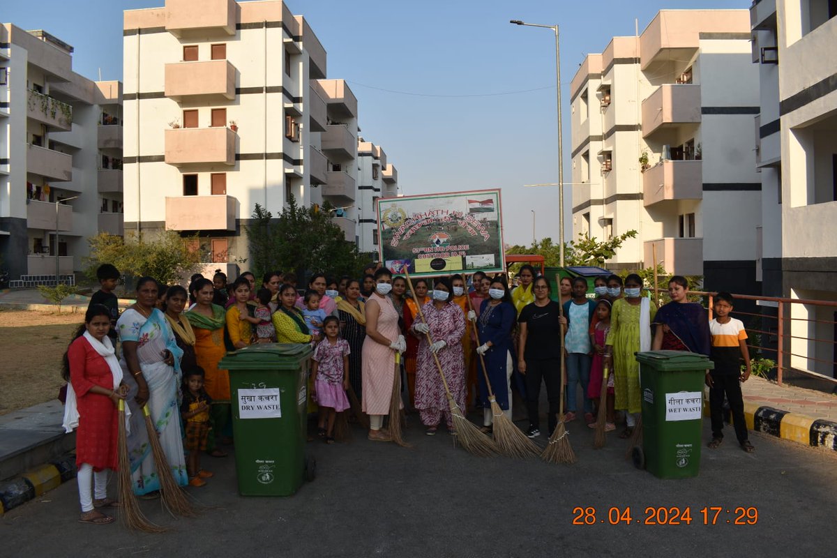 HWWA 53 BN #ITBP, Kalikiri,  Andhrapradesh organized a Swatchta Abhiyaan on 28/04/2024. Under this  programme, Unit Children's park and residential area were cleaned up by the members of HWWA.
#HIMVEERS