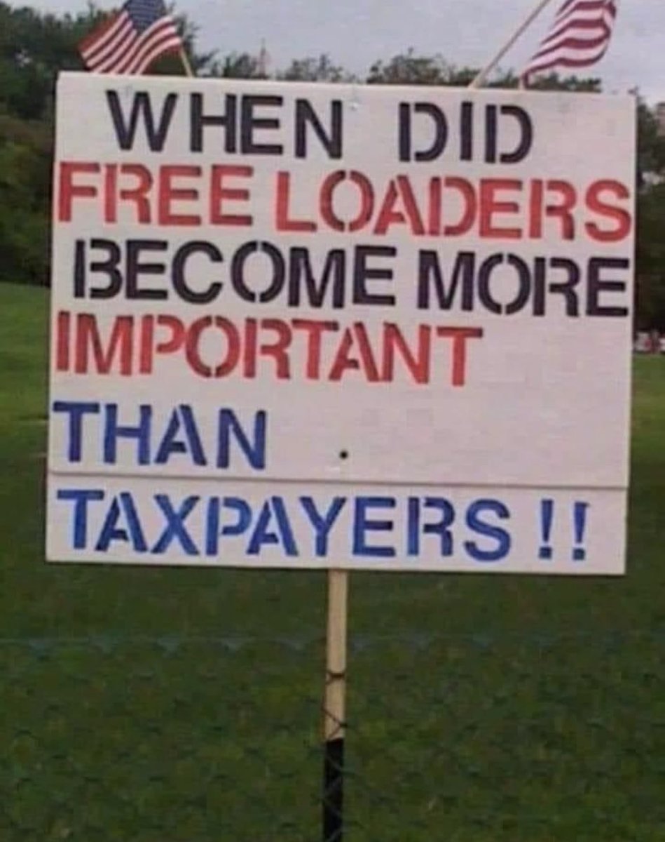 NowPammsy's tweet photo. Since the takeover of the White House by radical progressives/commies and blue Dem run states!? https://t.co/0YmZYoYgCG