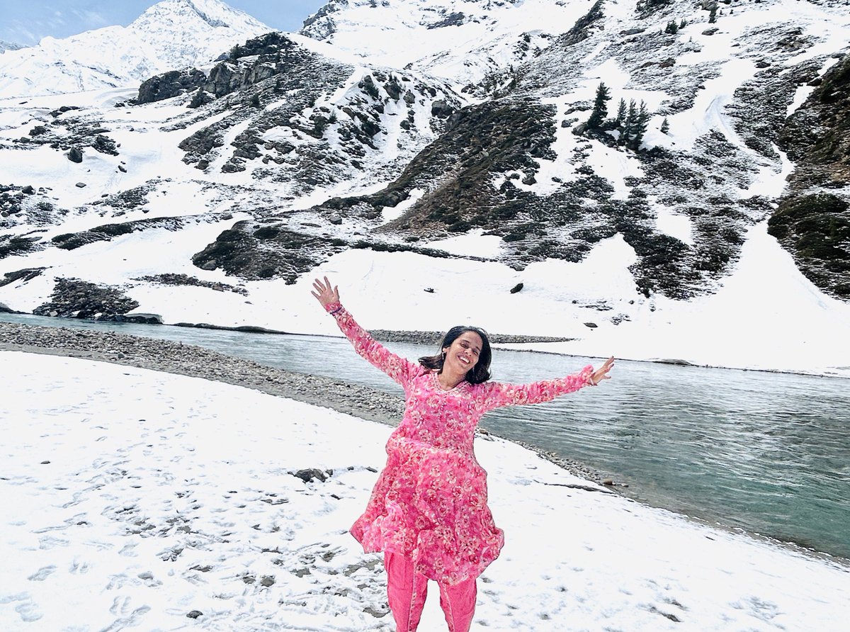 On top of the world 🏔️🏔️♥️♥️💖💖 #manali #himachalpradesh