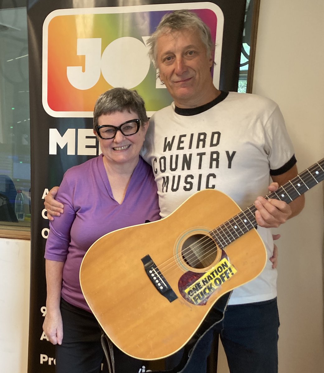 PODCAST: In-studio guest @DanWarnerMusic + fabulous songs by @endofkenny, @alanawilkinson_, Ally Row, The Night Parrots, Renee Geyer, @rubymarygill, Weddings Parties Anything 😀🎶🏳️‍🌈 Hear here: podfollow.com/1215116967 📸 Ande Kempnich
