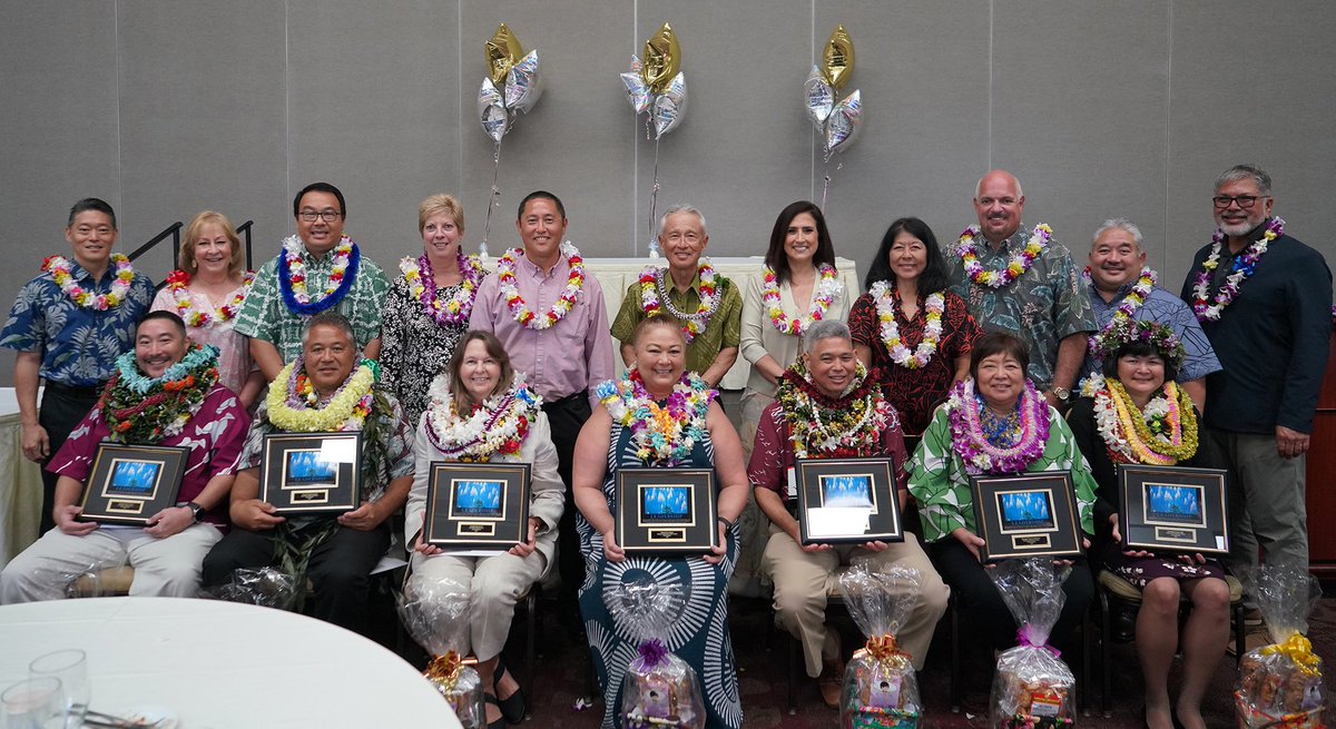 HUGE CONGRATS to every nominee celebrated today at the HEMSAA National Distinguished Principal of the Year/Outstanding Assistant Principal of the Year celebration! Every single school & community represented is beyond blessed having these amazing leaders at the helm! @HIDOE808