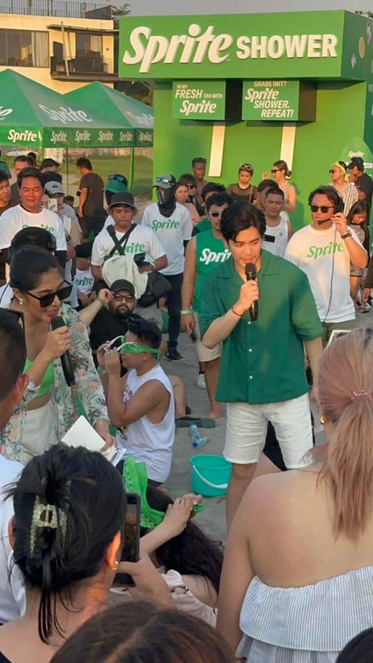TeamJoshuaHK's tweet photo. Juswa @iamjoshuagarcia 💚
#CoolKaLang
#SpriteSummer
©https://t.co/8HC2EVBYyv https://t.co/2wpsqsScAz
