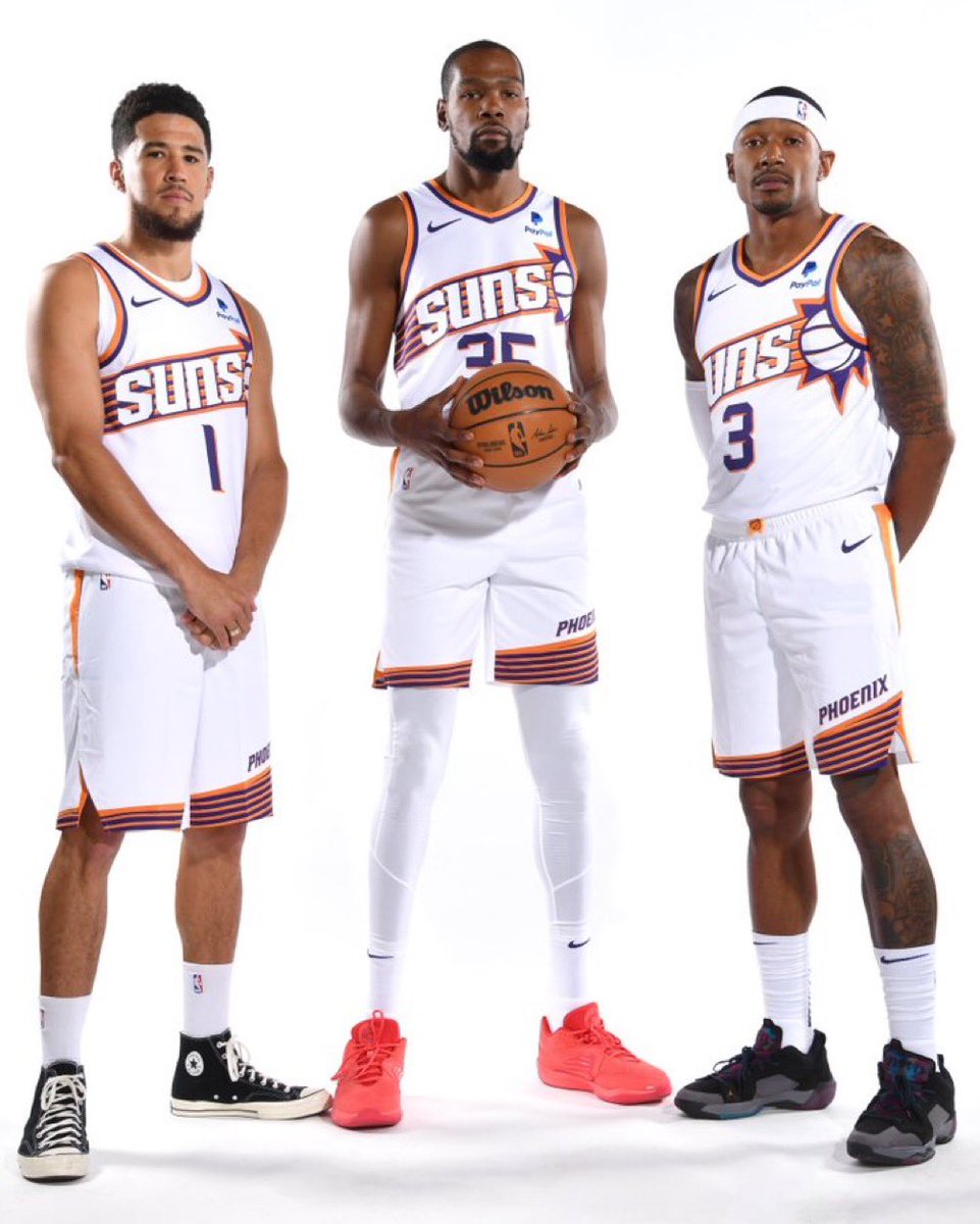 Hoop Central tweet media