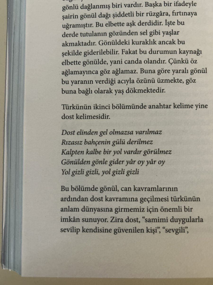 Türkü, insanın kalp dili, 
gönül dünyasının tecelli ve tezahürüdür.
Dursun Çiçek