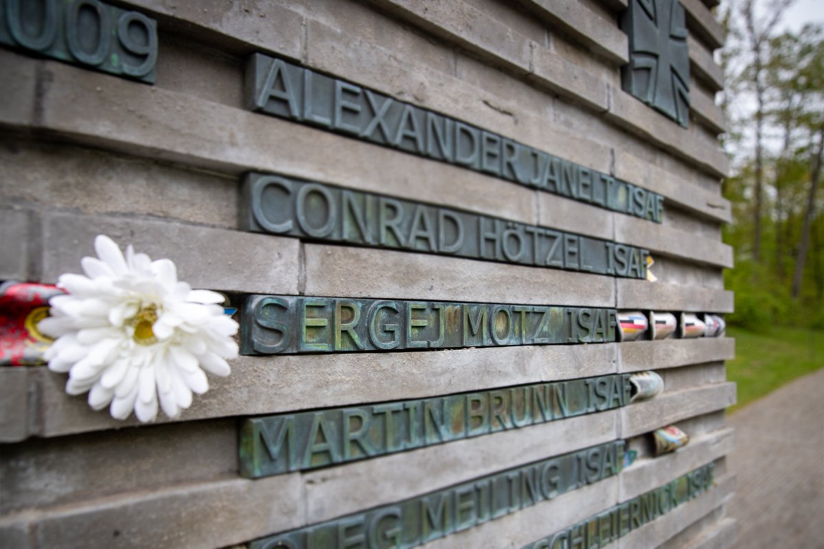 Die #BundeswehrimEinsatz gedenkt heute: Hauptgefreiter Sergej Motz. † 29.04.2009 #ISAF