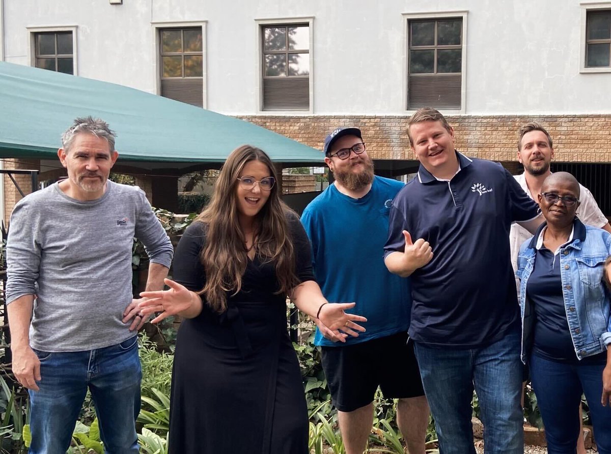 NewLeafTechSA's tweet photo. Behind the scenes at New Leaf HQ!

The team is hard at work, bringing your eLearning goals into fruition - from sound design, immersive 3D animation, to the latest instructional design methodologies  - we come together as a team to create memorable eLearning experiences for you! https://t.co/qg76Se1s7b