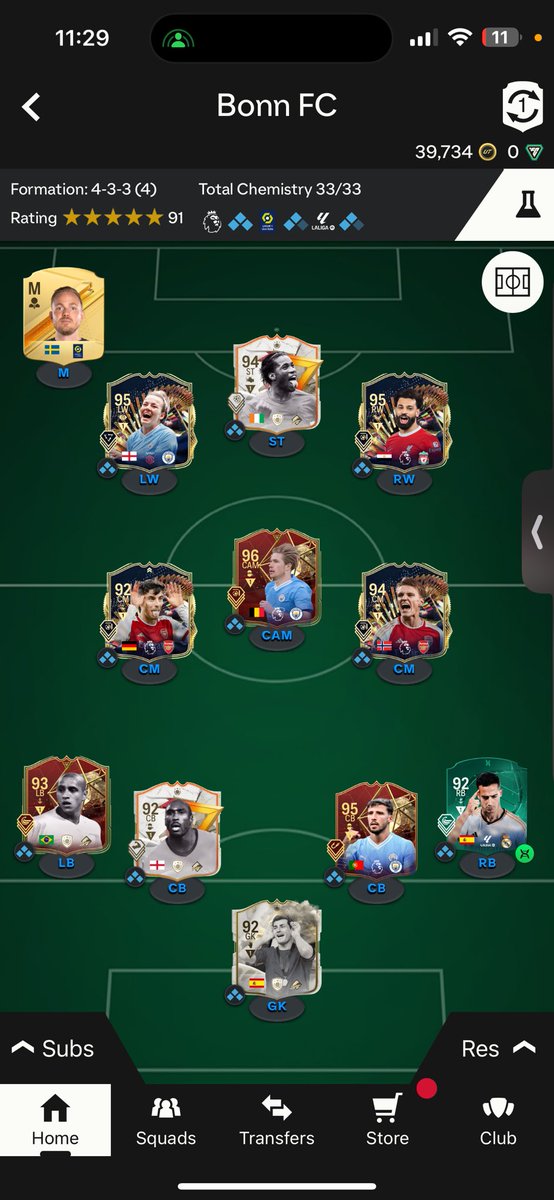 DjKhaled124's tweet photo. @FUT_Accountant Does he replace evo sol Campbell https://t.co/L3yAEhoDIA