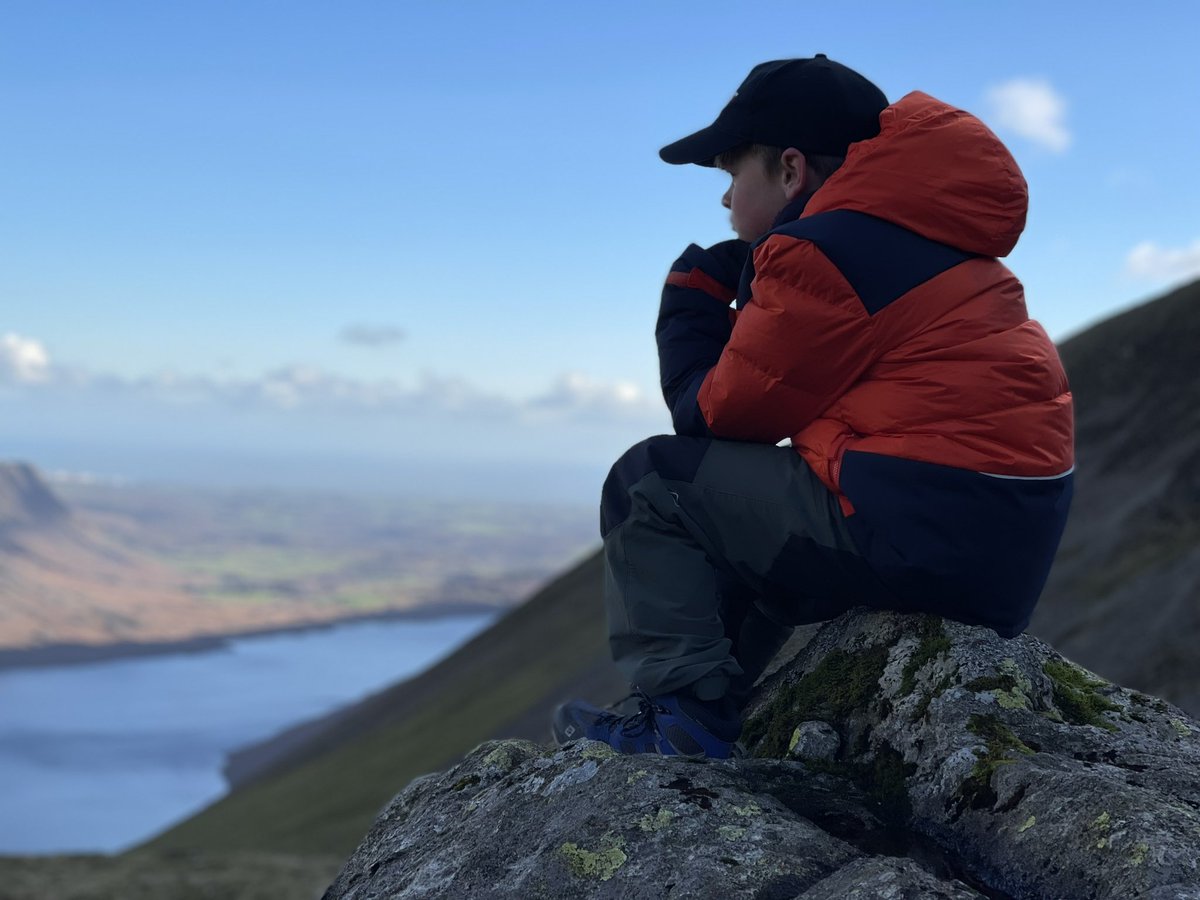 100 days to go until I take on the toughest physical challenge of my life=trekking across the Pyrenees from France to Spain to raise money for @stgemmashospice because they supported my mummy before she died. Follow me to follow my ‘Great Escape’.