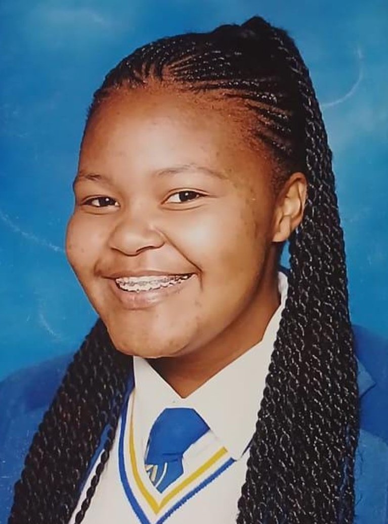 Missing Person Alert ⚠️⚠️⚠️ Tiisetso Twala (22). She was reportedly last seen on 24/02. Her father reported her missing on 28/04.