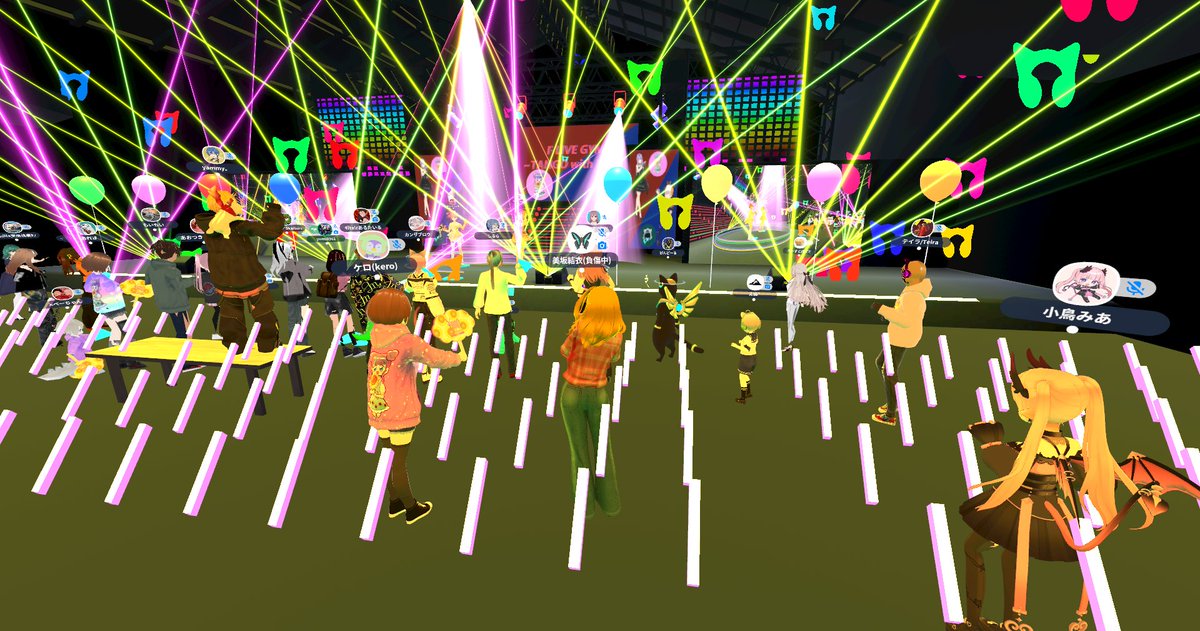 F LIVE GYM ~TANGO with DIVA~
cluster.mu/e/1005ee1f-2e8…
#cluster　#FLIVEGYM　#Freeper　#ShizukoMisaki　#カメしょう　#VAuM　#yammy　#TK　#蓼松みお　#VRband　#VRDance　#VSinger　#NPC　#ドバイの歌姫　#Dubaiの歌姫