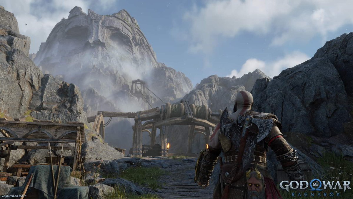 God of War always understood that carving a face into a mountain is the coolest shit ever.
