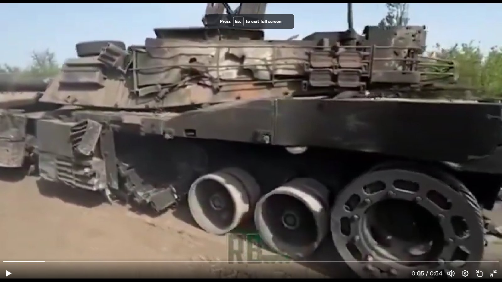 أداء دبابات Abrams الامريكية الصنع في الحرب الروسية/-الاوكرانية .......متجدد GMTrWUrXgAA8h66?format=jpg&name=large