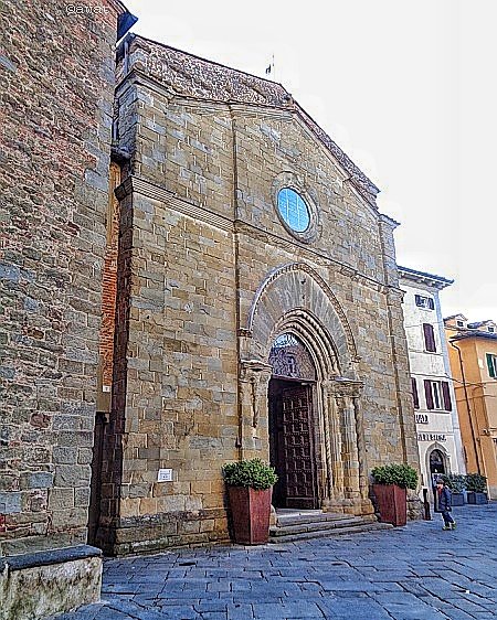 #arte #art
#photography
#photo #foto
#fotografia

Monte San Savino (Arezzo)

Chiesa di Sant' Agostino (XIV° sec.)

📷 mie