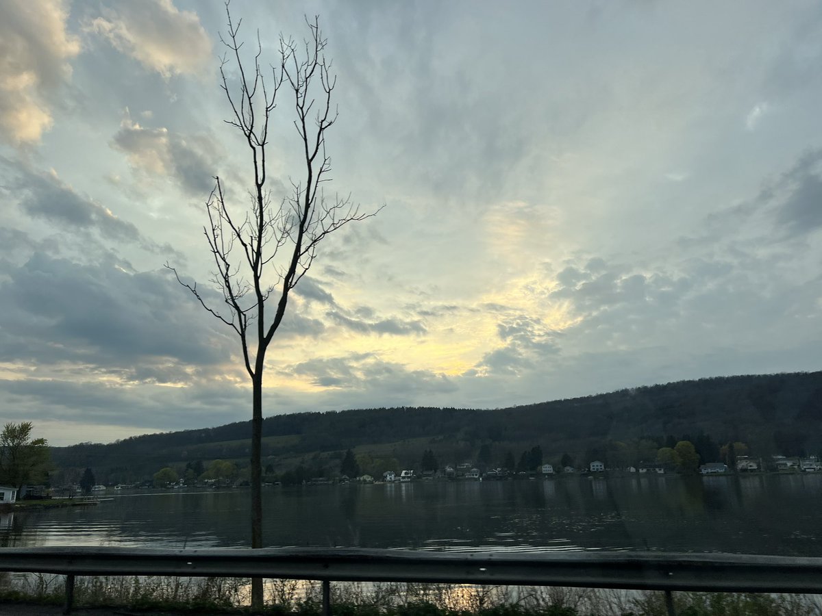 What a fun weekend! JFK - ROC ✈️ with a 3-0 win against @RNYFC_GA with a little ☔️. Then a 🚘 ride down to Syracuse for a game today ended in a 2-0 win @SyracuseDA in the 🌧️. It all ended with beautiful scenery 🌳⛰️and a fun 😂🚙ride with my friend and teammate @Jungkunst2025.…