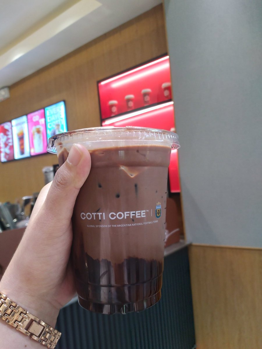 Superb yummy chocolatiee. Grab your drinks here in cotti coffee ayala fairview terraces and taste their delicious drinks✨️

#everydaycoffee #cotticoffee #cotticoffeeayalafairviewterraces #freedrink