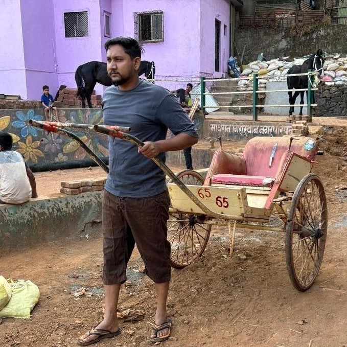 Prashant Gaikwad is a hand-rickshaw puller from Matheran, Maharashtra who needs Rs.7000 to upgrade to a e-rickshaw. Invest in him and get repaid with interest!   

Invest in him today at 👇
rangde.in/i/prashant-665