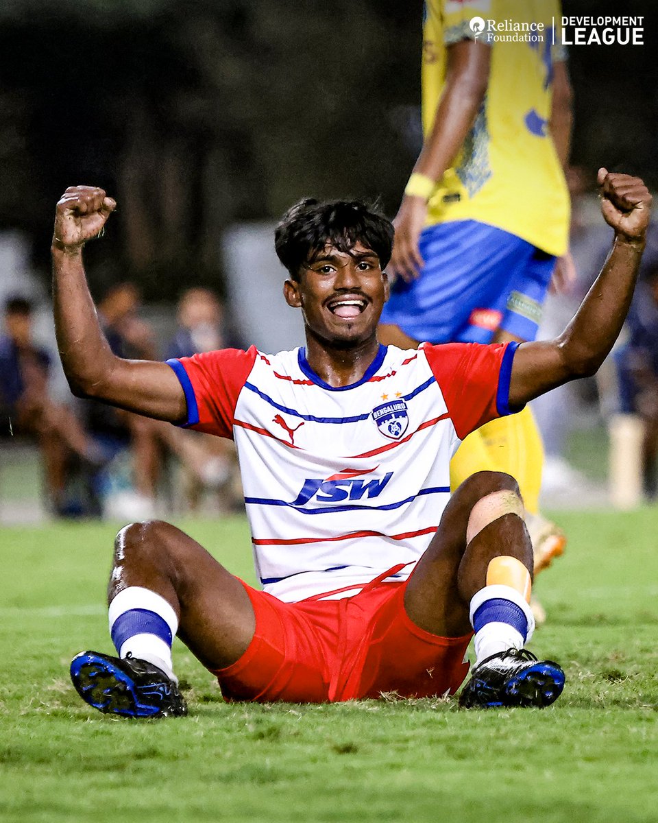 𝐃𝐢𝐟𝐟𝐞𝐫𝐞𝐧𝐭 𝐬𝐡𝐚𝐝𝐞𝐬 𝐨𝐟 Monirul Molla 😎 Goals flowed freely from @bengalurufc's young gun in the #RFDL National Group Stage 🙌 Can he replicate his stellar performance in #RFDLNationalChampionship? 🤔 @ril_foundation | #RelianceFoundationDevelopmentLeague…